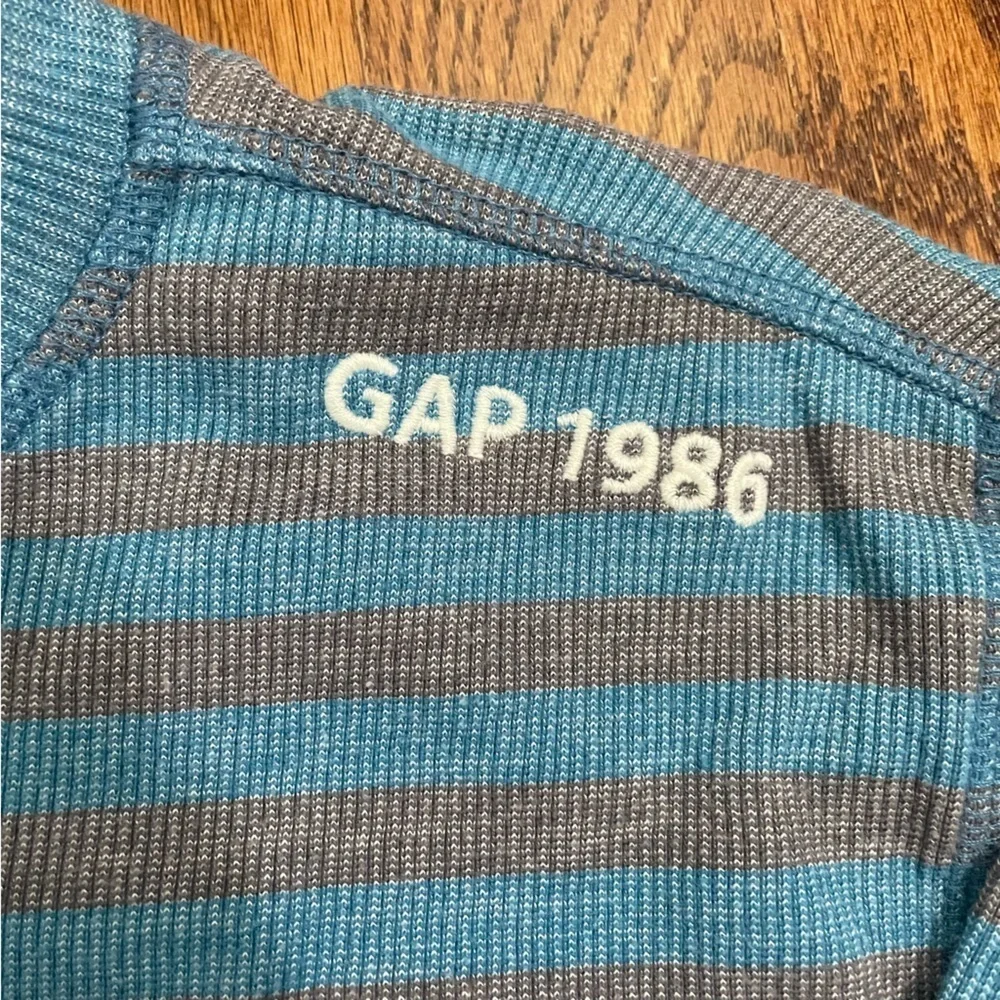 Gap Kids Boys Thermal Henley Blue Gray Striped Size XL (12)